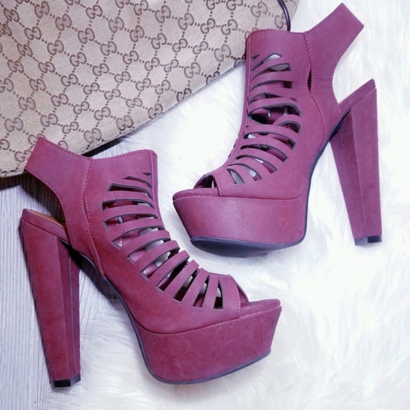 Shoes - #77 Burgundy Wine Black Bootie Heels Laser Cut 7.5